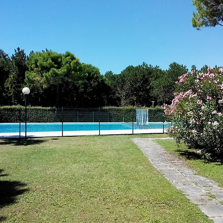 Apartment In Bibione 34326 Apartamento